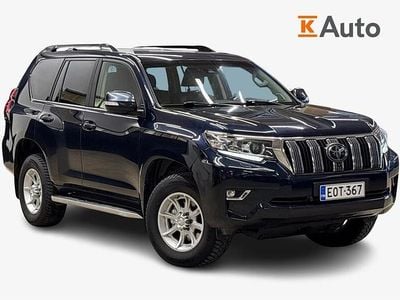 Käytetty Toyota Land Cruiser Active 177 HP (130 kW) 2018 Met. sininen Katumaasturi