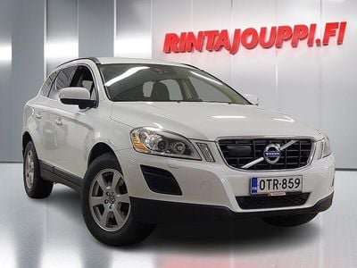 Käytetty 2013 Volvo XC60 Business Edition Katumaasturi | 12 480 € (Hieman kallis)