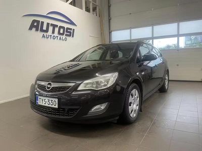 Käytetty Opel Astra Enjoy 120 HP (88 kW) 2012 Musta Farmari