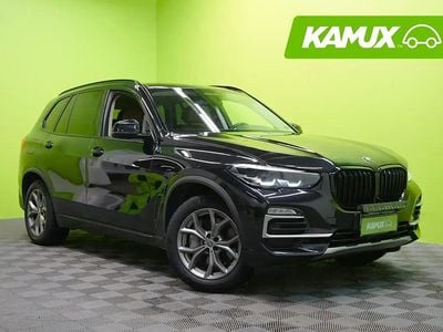 Musta Käytetty 2020 BMW X5 Comfort Edition Katumaasturi | 35 800 € (Supertarjous)