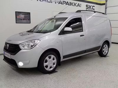 Käytetty 2017 Dacia Dokker Tila-auto | 6 880 €