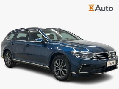 käytetty VW Passat Sedan 2,0 TDI SCR 110 kW (150 hv) DSG-automaatti Comfortline *WEBASTO, NAVI, KOUKKU*