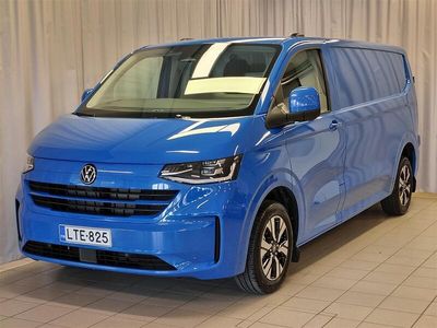 Sininen Käytetty 2025 VW Transporter Van | 65 900 €