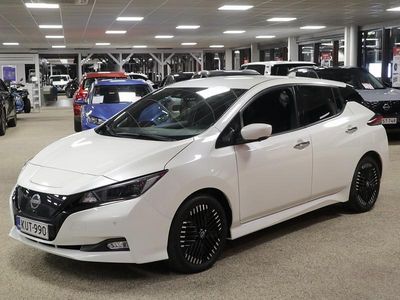 Käytetty Nissan Leaf N-Connecta 110 kW (150 HP) 2022 Valkoinen Viistoperä