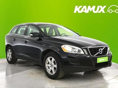 Käytetty Volvo XC60 Summum 215 HP (158 kW) 2011 Musta Katumaasturi