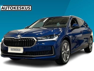 Sininen Käytetty 2025 Skoda Superb Style Farmari | 42 900 € (Kallis)