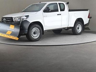 Käytetty Toyota HiLux Life 150 HP (110 kW) 2020 Nouto