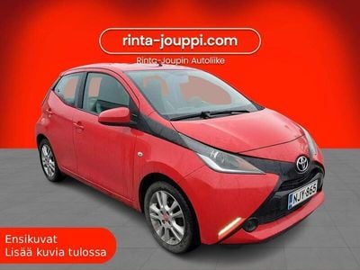 Punainen Käytetty 2016 Toyota Aygo X-play Viistoperä | 12 490 € (Hieman kallis)