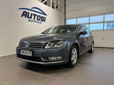Käytetty VW Passat Highline 150 HP (110 kW) 2012 Harmaa Farmari