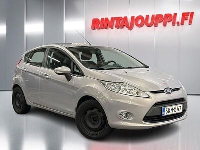 Käytetty Ford Fiesta Titanium 82 HP (60 kW) 2011 Harmaa Viistoperä