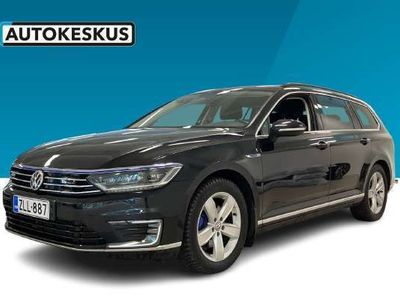 käytetty VW Passat Variant Comfortline 1,4 TSI DSG / Navi / Webasto / Led-Valot - 1om,lisälämmitin,muk.vak.nopeudensääd