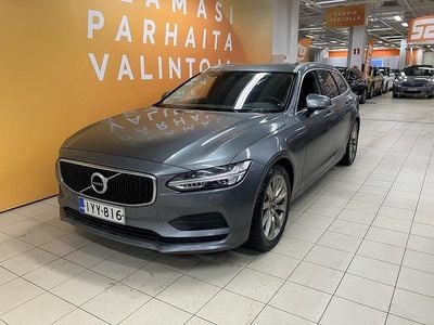 Käytetty 2019 Volvo V90 Momentum Farmari | 24 400 € (Hyvä tarjous)