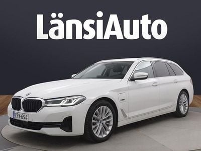 Käytetty BMW 530e Comfort Edition 292 HP (214 kW) 2022 Farmari