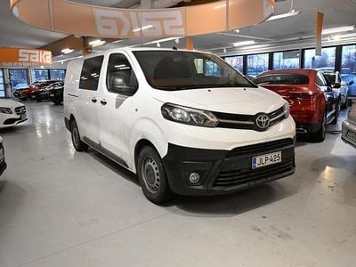 Käytetty 2020 Toyota Proace Edition Tila-auto | 21 990 € (Hyvä tarjous)