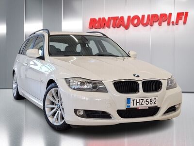 käytetty BMW 318 E91 Touring Business Sport - 3kk lyhennysvapaa - Juuri tullut :n bensiinifarkku. Auto on supersiisti! Katsastettu 22.1.2024 Juuri huollettu (18.4..2024) - Ilmainen kotiintoimitus! - J. autoturva