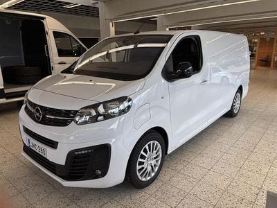 Valkoinen Käytetty 2024 Opel Vivaro-e Combi Comfort Van | 36 900 €