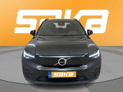 Käytetty 2023 Volvo XC40 Core Katumaasturi | 28 890 € (Perustarjous)