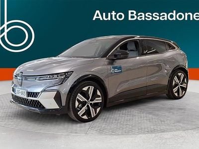 Käytetty 2025 Renault Mégane IV Iconic Viistoperä | 42 880 €