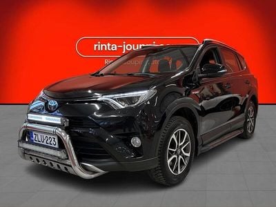 Käytetty 2018 Toyota RAV4 Hybrid Edition Katumaasturi | 24 990 € (Hyvä tarjous)