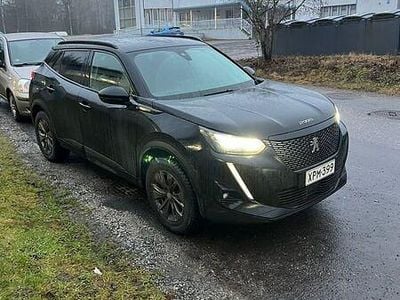 Käytetty 2021 Peugeot 2008 Allure Katumaasturi | 17 900 € (Kallis)