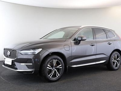 Harmaa Käytetty 2023 Volvo XC60 Performance Katumaasturi | 51 900 € (Perustarjous)