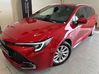 Punainen Käytetty 2023 Toyota Corolla Edition Farmari | 28 970 € (Kallis)