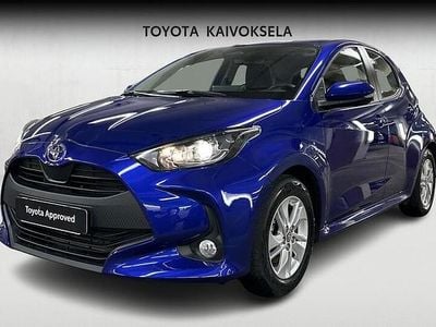 Sininen Käytetty 2024 Toyota Yaris Hybrid Active Viistoperä | 20 990 € (Hyvä tarjous)