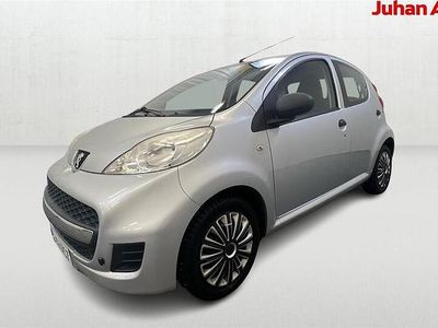 Käytetty Peugeot 107 Access 68 HP (50 kW) 2012 Hopea Viistoperä