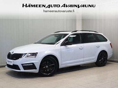 Valkoinen Käytetty 2018 Skoda Octavia RS Farmari | 15 700 € (Perustarjous)