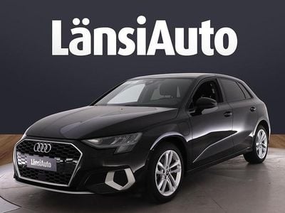 Käytetty Audi A3 Sportback e-tron Business 204 HP (150 kW) 2022 Viistoperä