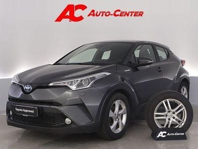 Käytetty Toyota C-HR Active 97 HP (71 kW) 2019 Harmaa Katumaasturi