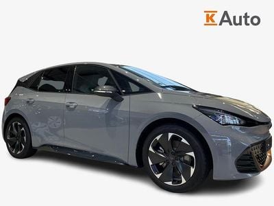 Harmaa Käytetty 2025 Cupra Born e-Boost Viistoperä | 37 900 €