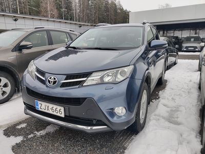 käytetty Toyota RAV4 2,0 Valvematic AWD Active Multidrive S "Webasto, vetokoukku"