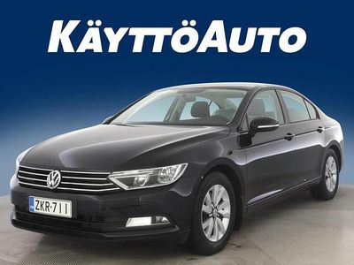 Deep black Käytetty 2016 VW Passat Trendline Sedan | 12 490 € (Hyvä tarjous)