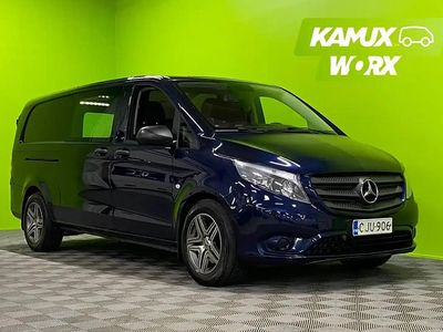 Sininen Käytetty 2015 Mercedes Vito Van | 24 790 € (Kallis)