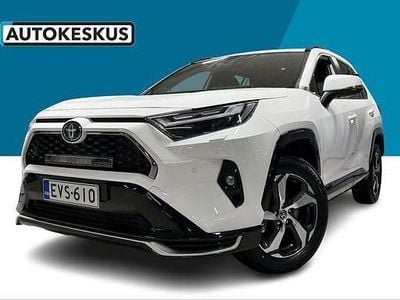 040 pure white Käytetty 2025 Toyota RAV4 Business Edition Katumaasturi | 55 900 € (Kallis)