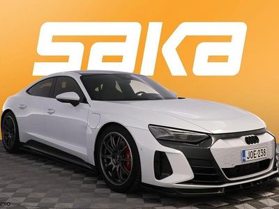 Käytetty 2021 Audi e-tron GT quattro Sedan | 52 990 € (Perustarjous)