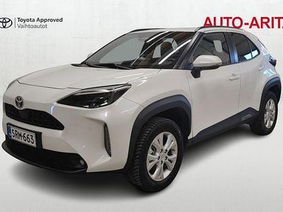 Käytetty Toyota Yaris Cross Plus 116 HP (85 kW) 2024 Valkoinen Katumaasturi