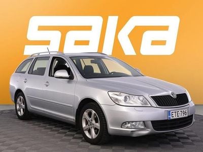 Käytetty Skoda Octavia 102 HP (75 kW) 2011 Farmari