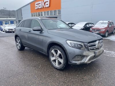 käytetty Mercedes GLC350 4Matic A Premium Business 9G ** Webasto / Distronic+ / Airmatic / HUD / Panorama / Burmester / ILS-LED / Koukku **