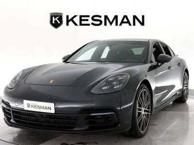 Käytetty Porsche Panamera Sport 330 HP (242 kW) 2018 Viistoperä