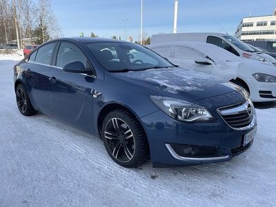 Käytetty Opel Insignia Edition 140 HP (102 kW) 2017 Sininen Viistoperä