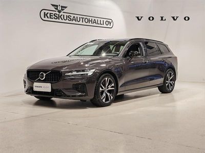 Harmaa Käytetty 2025 Volvo V60 Ultra Farmari | 49 900 € (Kallis)