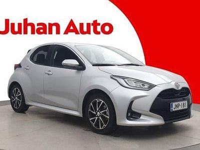 Käytetty Toyota Yaris Edition 114 HP (83 kW) 2024 Hopea Viistoperä