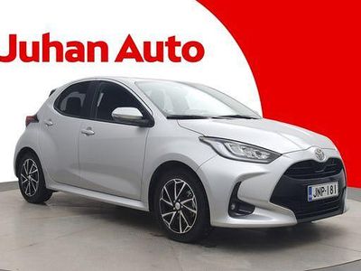Käytetty Toyota Yaris Edition 114 HP (83 kW) 2024 Hopea Viistoperä