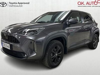 1g3 / 20 Käytetty 2024 Toyota Yaris Cross Plus Katumaasturi | 33 900 € (Perustarjous)