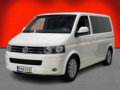 Käytetty 2010 VW Caravelle Comfortline Tila-auto | 27 900 € (Hieman kallis)