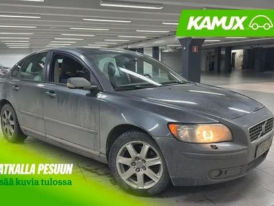Käytetty Volvo S40 140 HP (102 kW) 2004 Hopea / harmaa Sedan