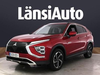 Punainen Käytetty 2021 Mitsubishi Eclipse Cross Intense Katumaasturi | 21 580 € (Perustarjous)