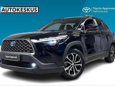 Käytetty Toyota Corolla Cross Edition 197 HP (144 kW) 2023 Musta Katumaasturi